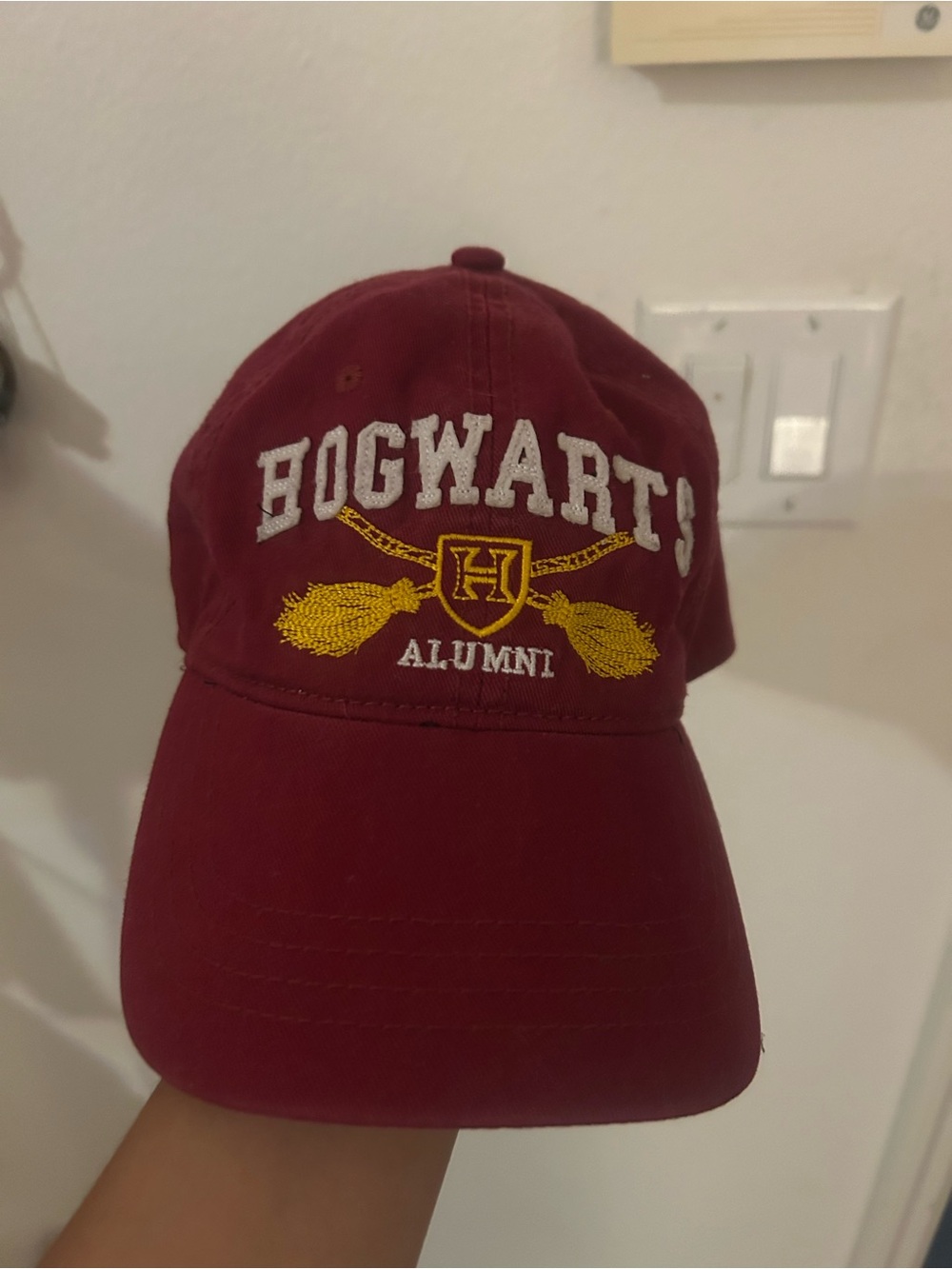 Hogwarts alumni Maroon Baseball Cap